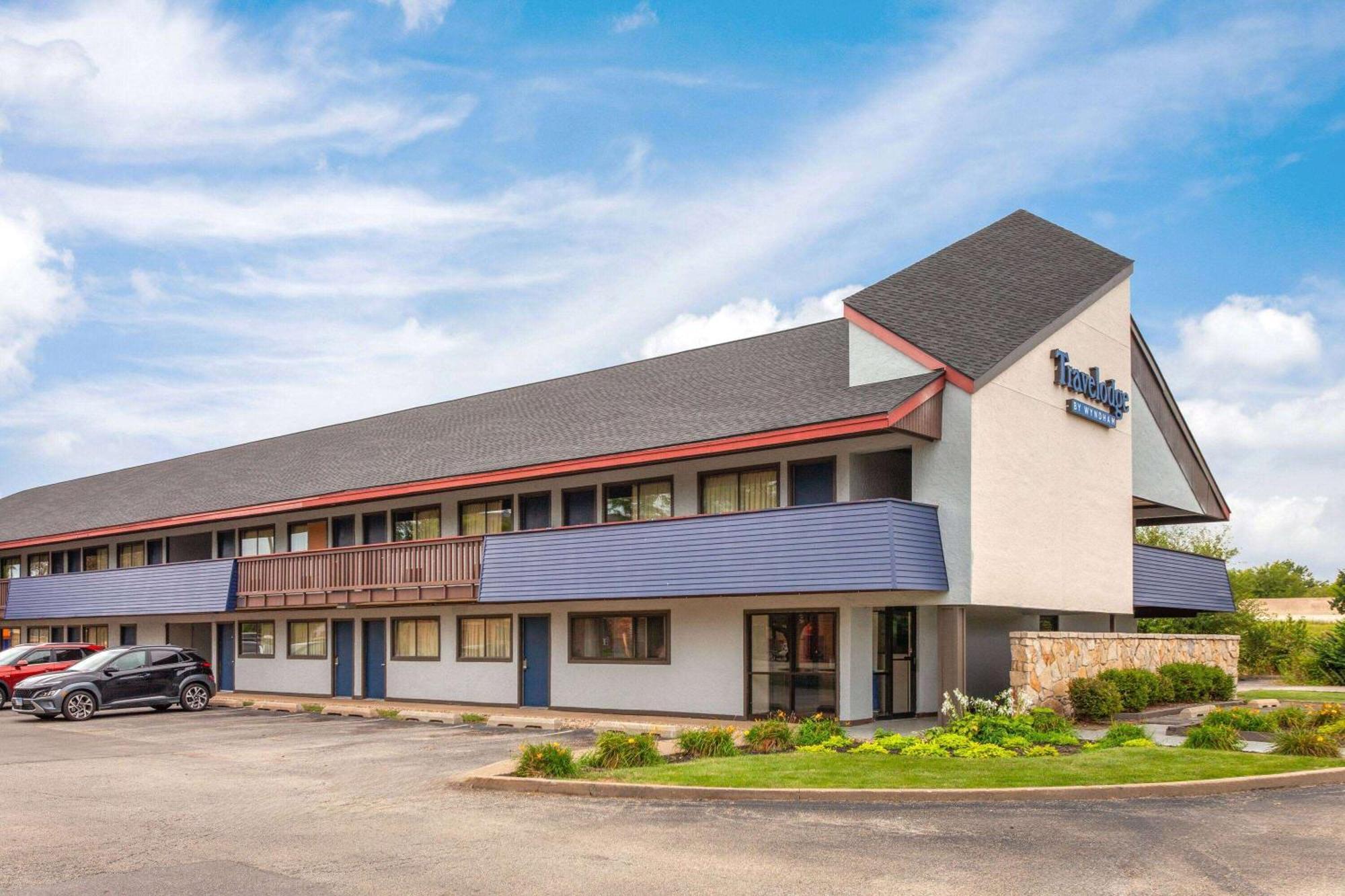 Travelodge By Wyndham Peoria Exterior photo